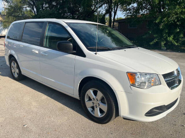 2018 Dodge Grand Caravan for sale at Grand Car Outlet Inc. in Dolton, IL