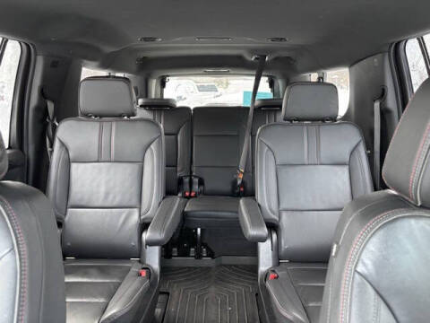 2022 Chevrolet Suburban RST