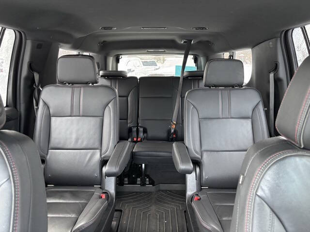 2022 Chevrolet Suburban RST