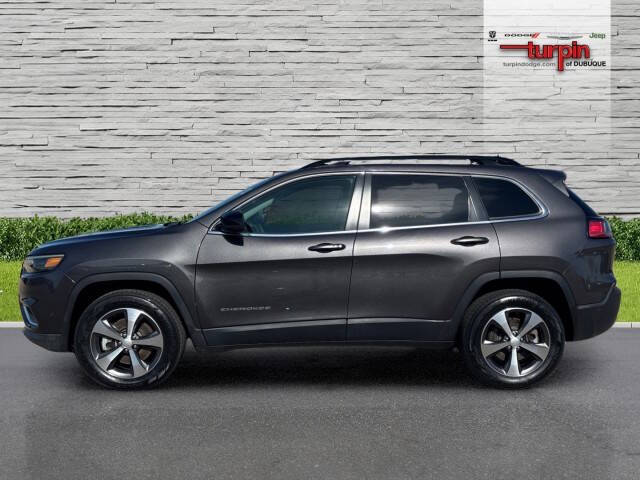 Used 2022 Jeep Cherokee Limited with VIN 1C4PJMDX6ND506300 for sale in Dubuque, IA