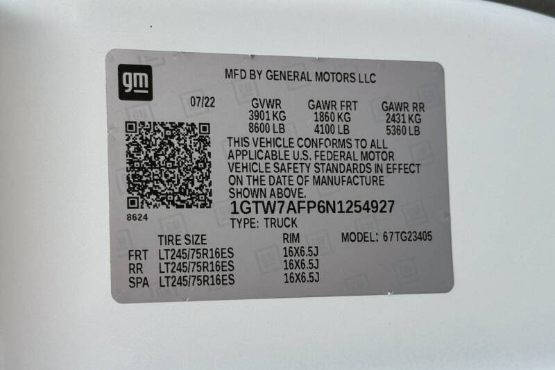 2022 GMC Savana 2500