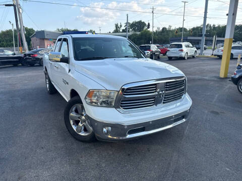 2014 RAM 1500 SLT