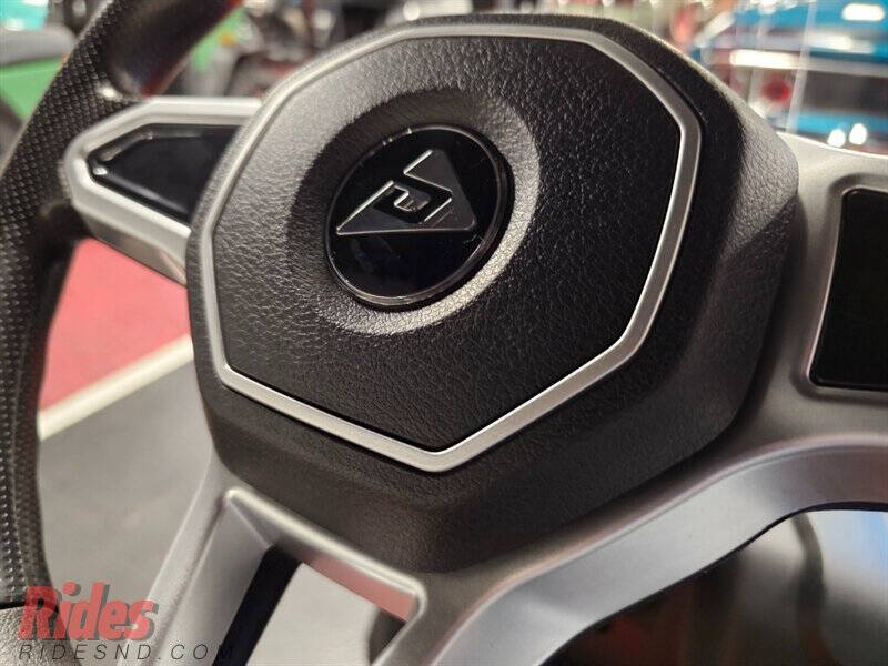 2025 Denago Nomad Plus