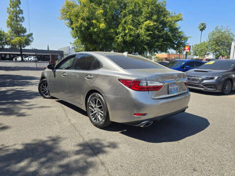 2017 Lexus ES 350