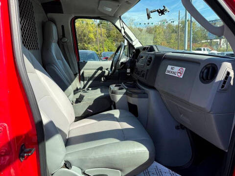 2011 Ford E-Series E-350 SD