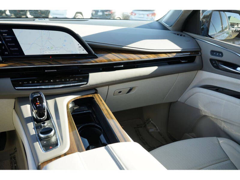 2024 Cadillac Escalade Sport Platinum