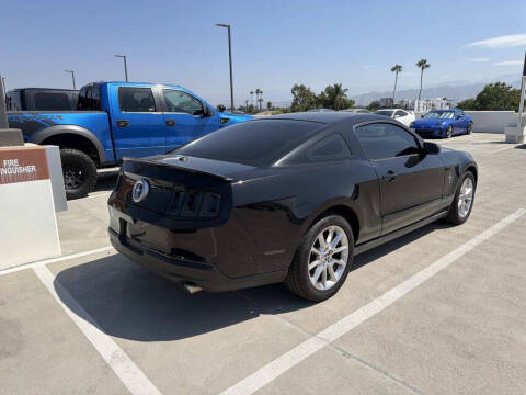 2010 Ford Mustang V6
