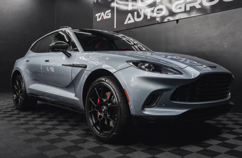 2021 Aston Martin DBX