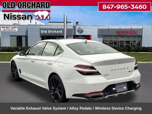 2023 Genesis G70