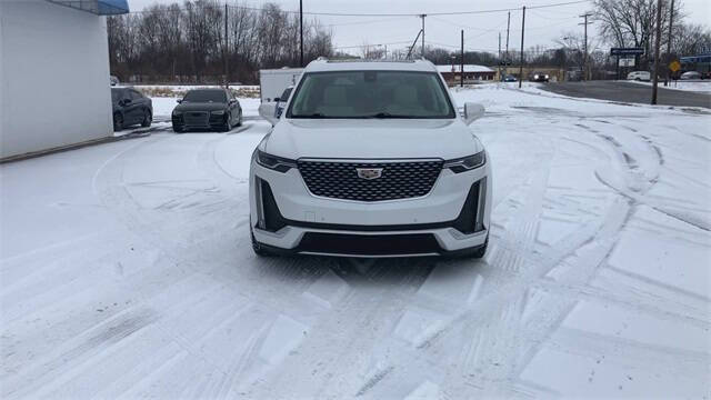 2021 Cadillac XT6 Premium Luxury