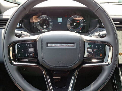 2026 Land Rover Range Rover Velar P250 Dynamic SE