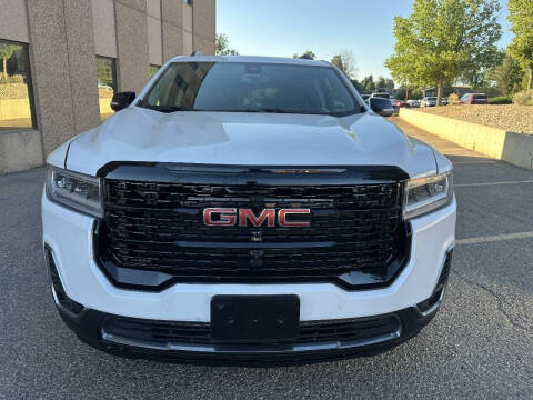 2022 GMC Acadia AT4