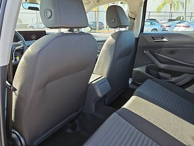 2025 Volkswagen Jetta S