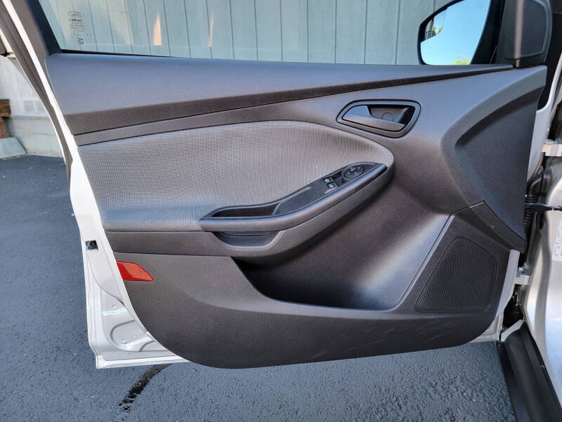 2014 Ford Focus S