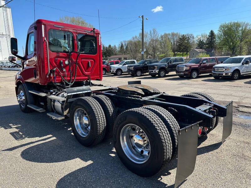 2019 Freightliner Cascadia