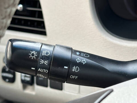 2014 Toyota Sienna XLE 8-Passenger