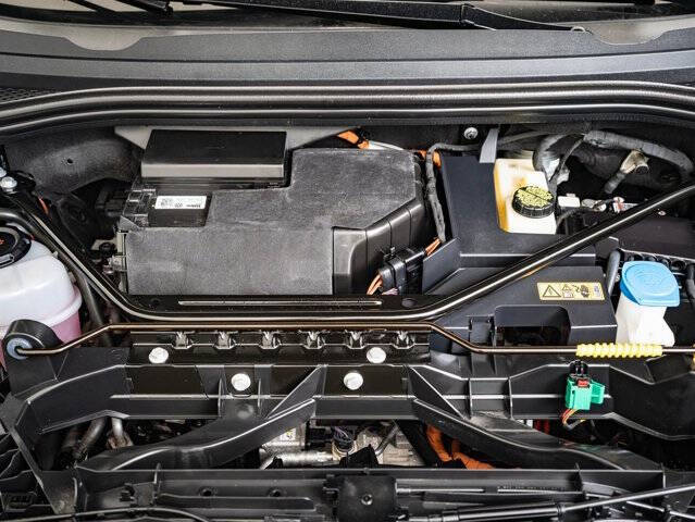 2022 Audi Q4 e-tron quattro Premium 50