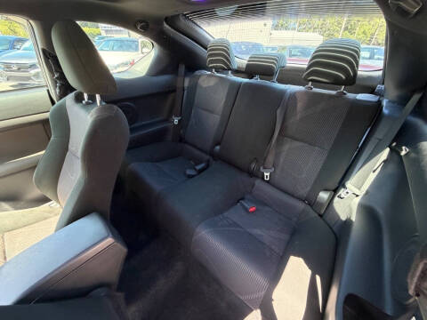 2011 Scion tC