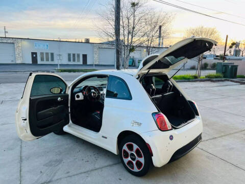 2015 FIAT 500e