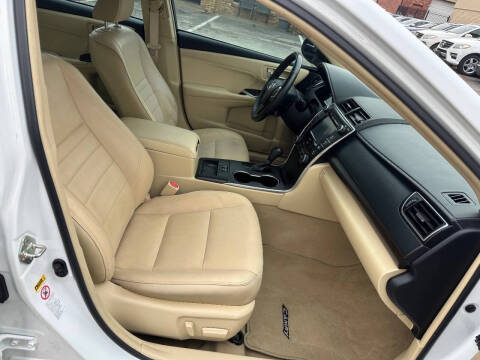 2017 Toyota Camry XLE