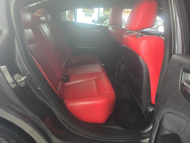 2016 Dodge Charger R/T