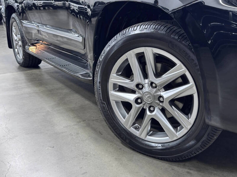 2014 Lexus LX 570
