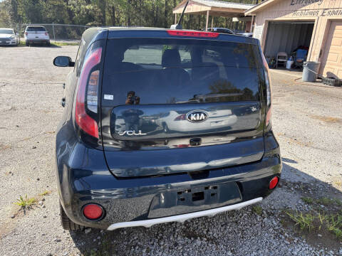 2019 Kia Soul +