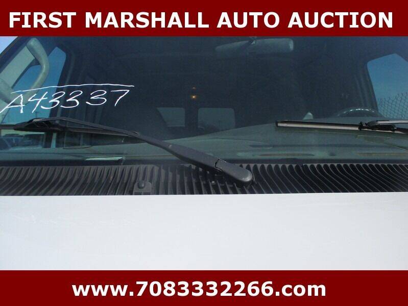 2008 Ford E-Series Cargo for sale at First Marshall Auto Auction in Harvey IL