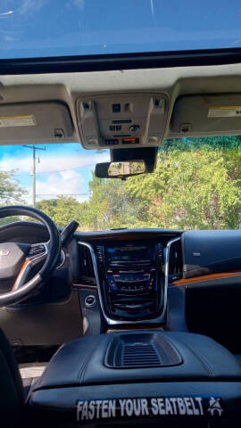 2019 Cadillac Escalade Luxury