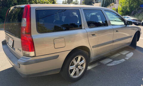 2004 Volvo V70 2.4