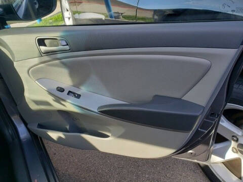 2015 Hyundai Accent GLS