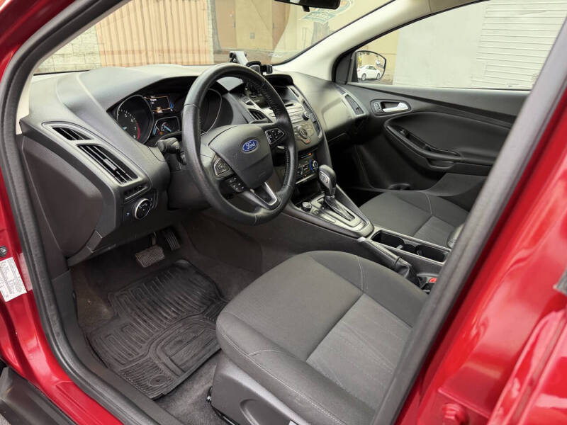 2017 Ford Focus SE