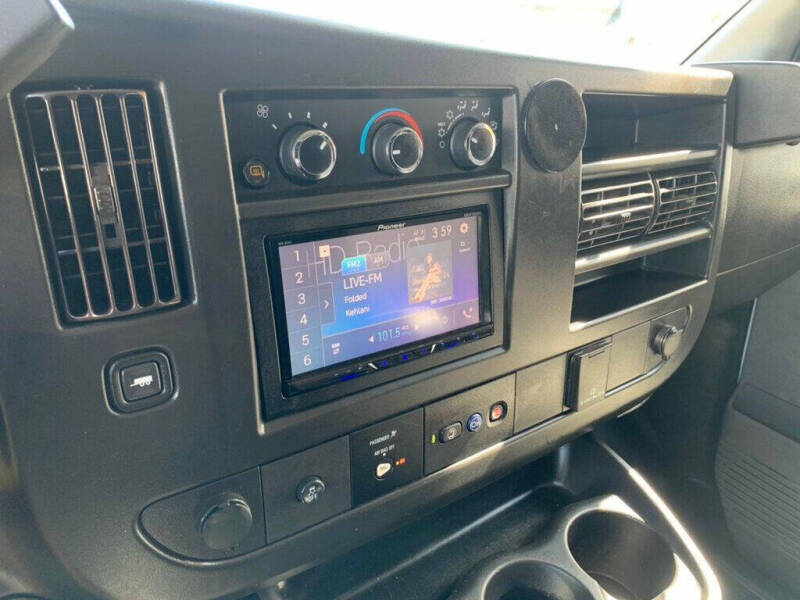 2018 Chevrolet Express 2500