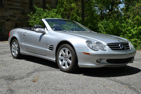 2004 Mercedes-Benz SL-Class for sale at Bill Dovell Motor Car in Columbus OH