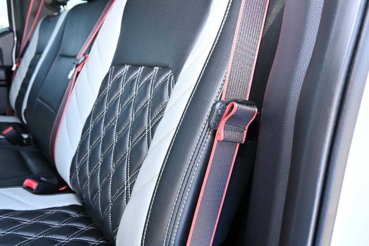2017 Ford F-150 38