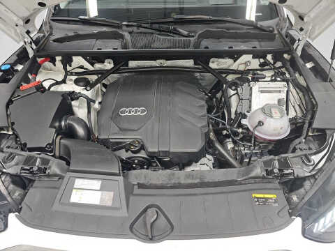 2023 Audi Q5 quattro Prestige 40 TFSI