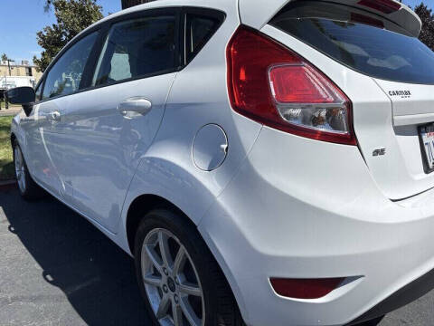 2015 Ford Fiesta SE