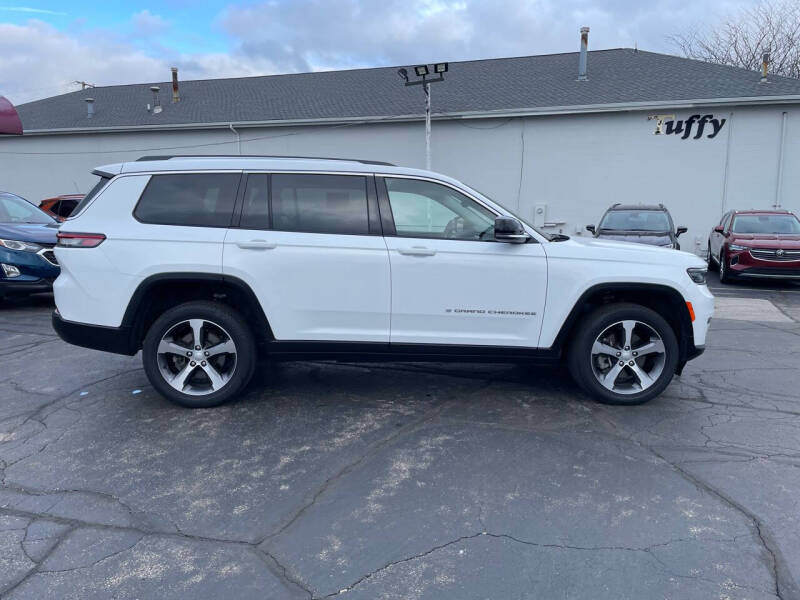 2023 Jeep Grand Cherokee L Limited photo 9