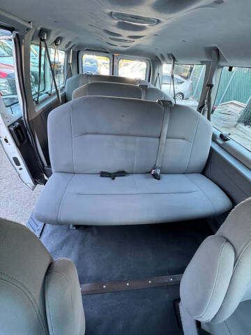 2008 Ford E-Series E-350 SD XL