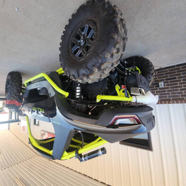 2024 Segway Villian SX10