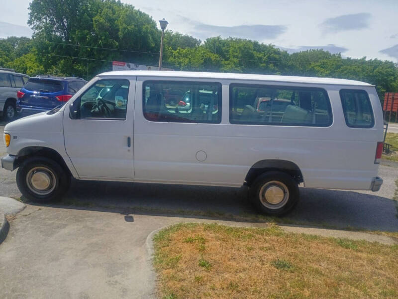1999 Ford E-350