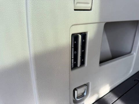 2018 Lincoln Navigator Select