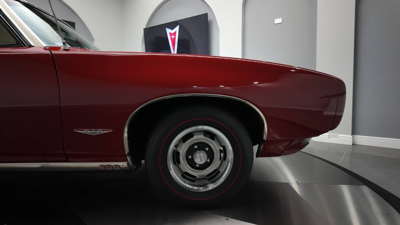 1968 Pontiac GTO 12