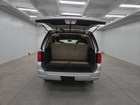 2003 Lincoln Navigator Luxury