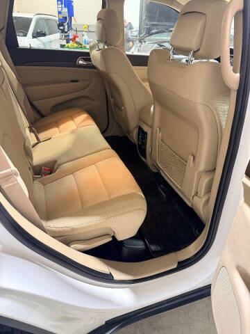 2018 Jeep Grand Cherokee Laredo