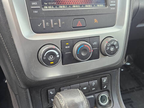 2016 GMC Acadia SLE-2