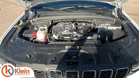 2024 Jeep Grand Cherokee L Laredo