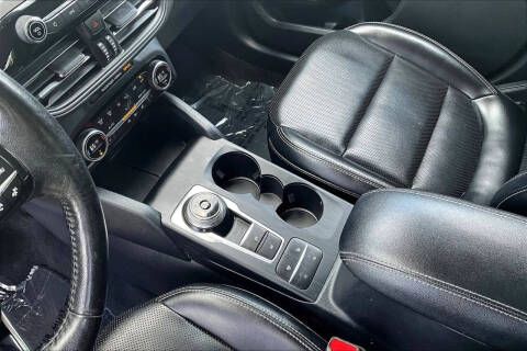 2021 Ford Escape Titanium