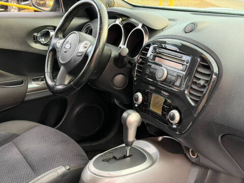 2011 Nissan JUKE S