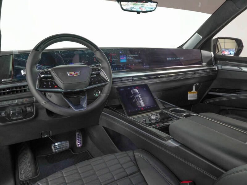 2025 Cadillac Escalade-V